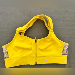 Shefit sports bra